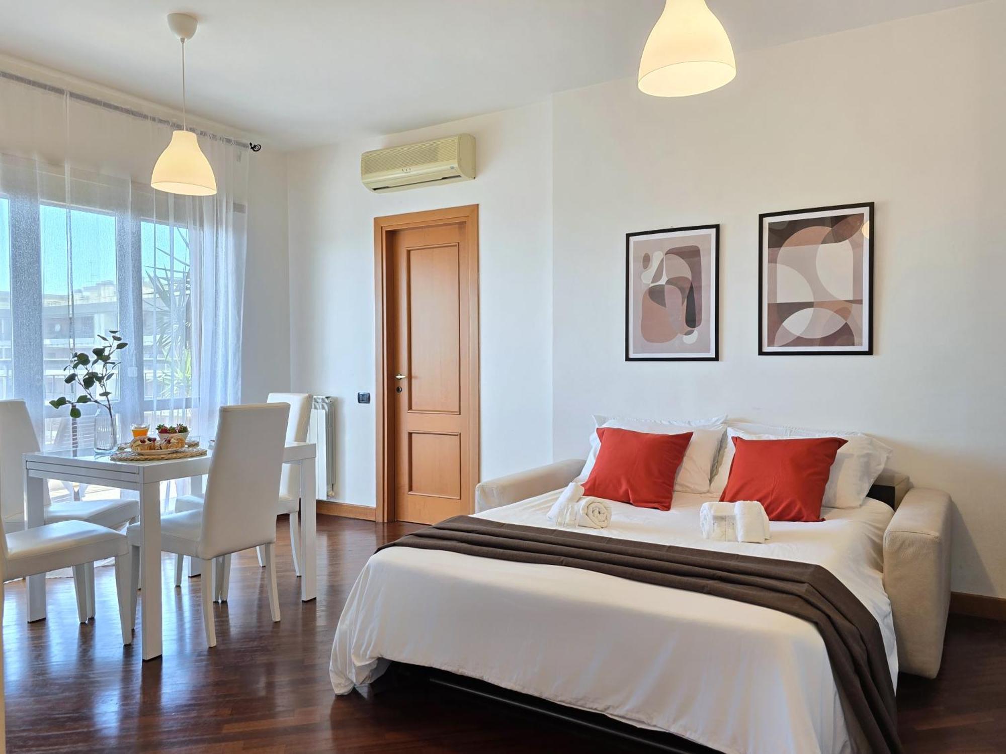 Golden Hour Apartment - Panoramic Terrace Fiumicino Bagian luar foto